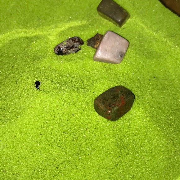 Nice decoration - Picture 2 of 2